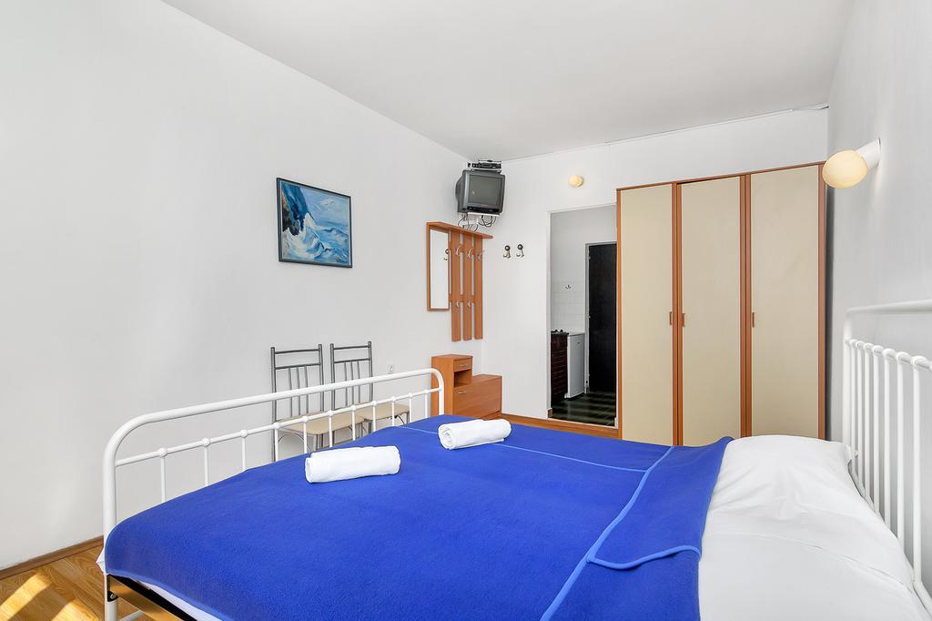 Apartmani Cico Gdinj Zewnętrze zdjęcie